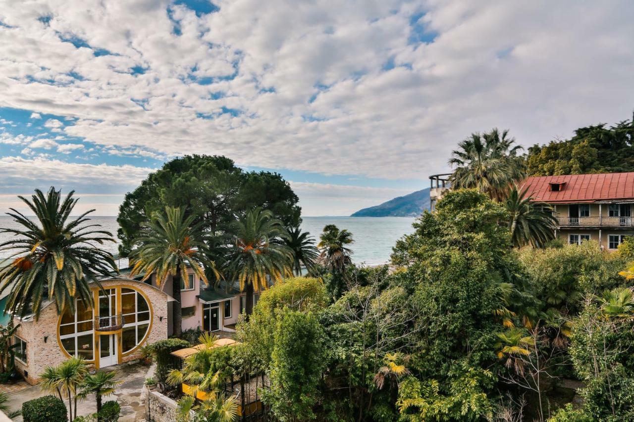 Old Gagra Hotel Екстериор снимка